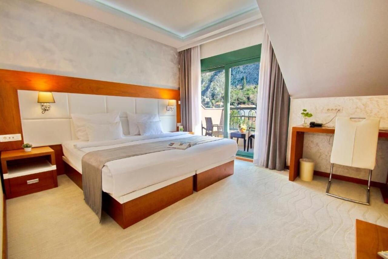 Hotel Porto In Kotor Exterior photo